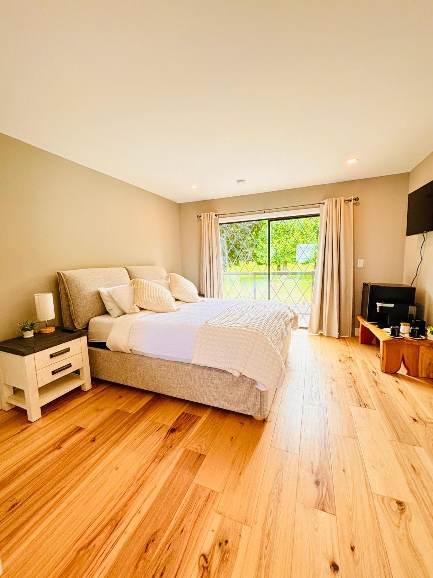 Oceanside Manor - Fancy Room - Golf Course & Beach View Колікум-Біч Екстер'єр фото